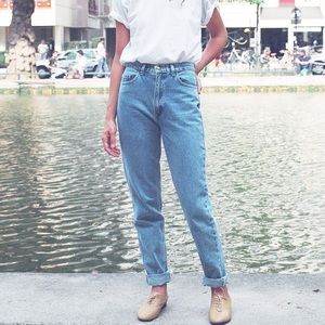 American Apparel High Waist Mom jeans